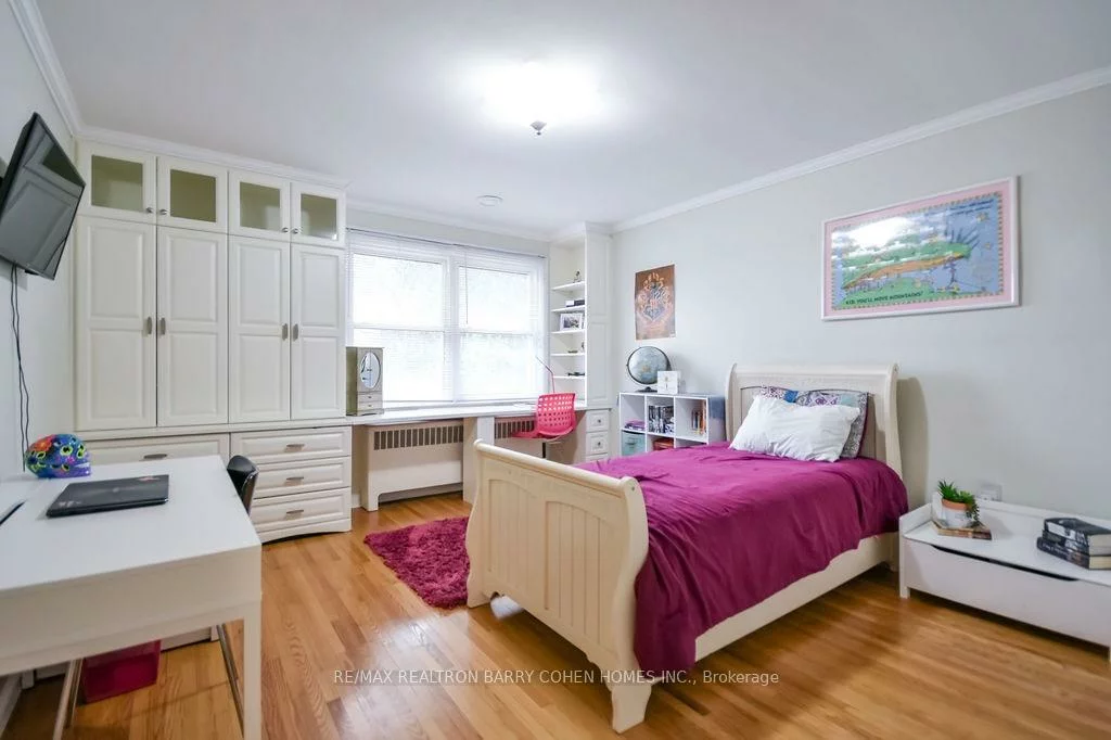 62, Letitia, Sunnidale, Barrie