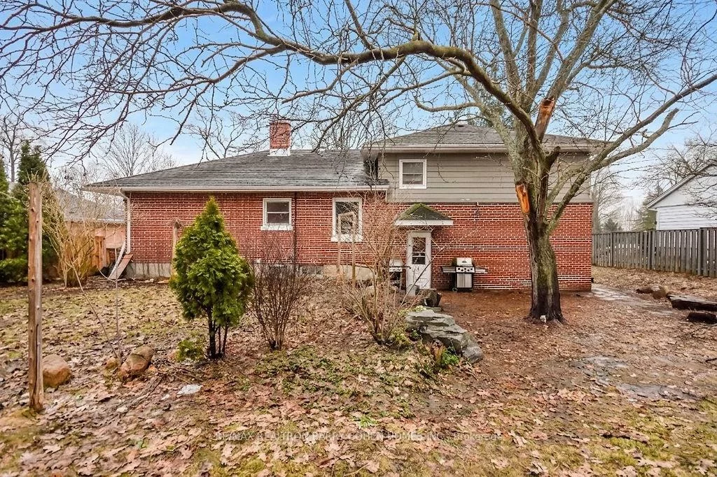 62, Letitia, Sunnidale, Barrie