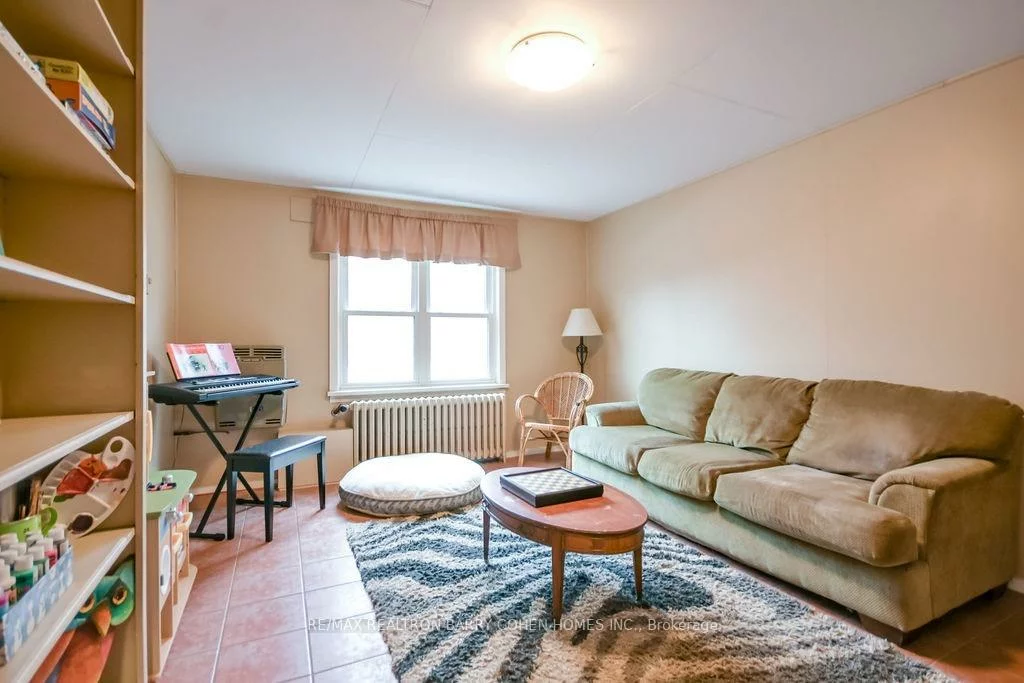 62, Letitia, Sunnidale, Barrie
