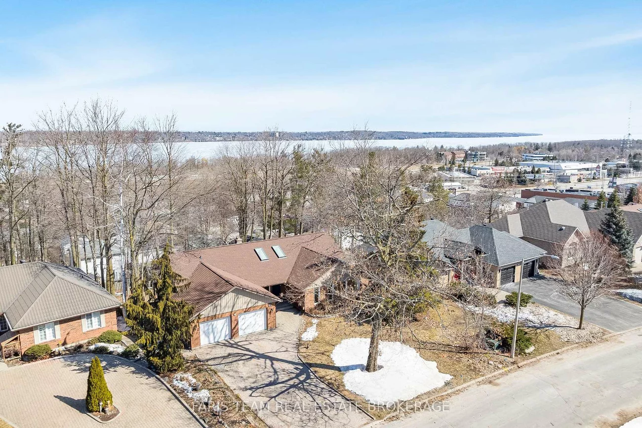 62, Woodcrest, Allandale Heights, Barrie