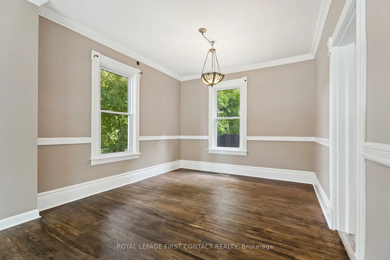55, Burton, Allandale, Barrie