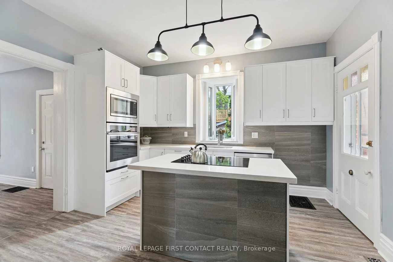 55, Burton, Allandale, Barrie