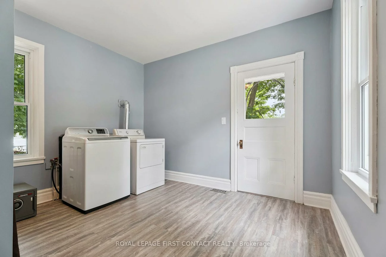 55, Burton, Allandale, Barrie