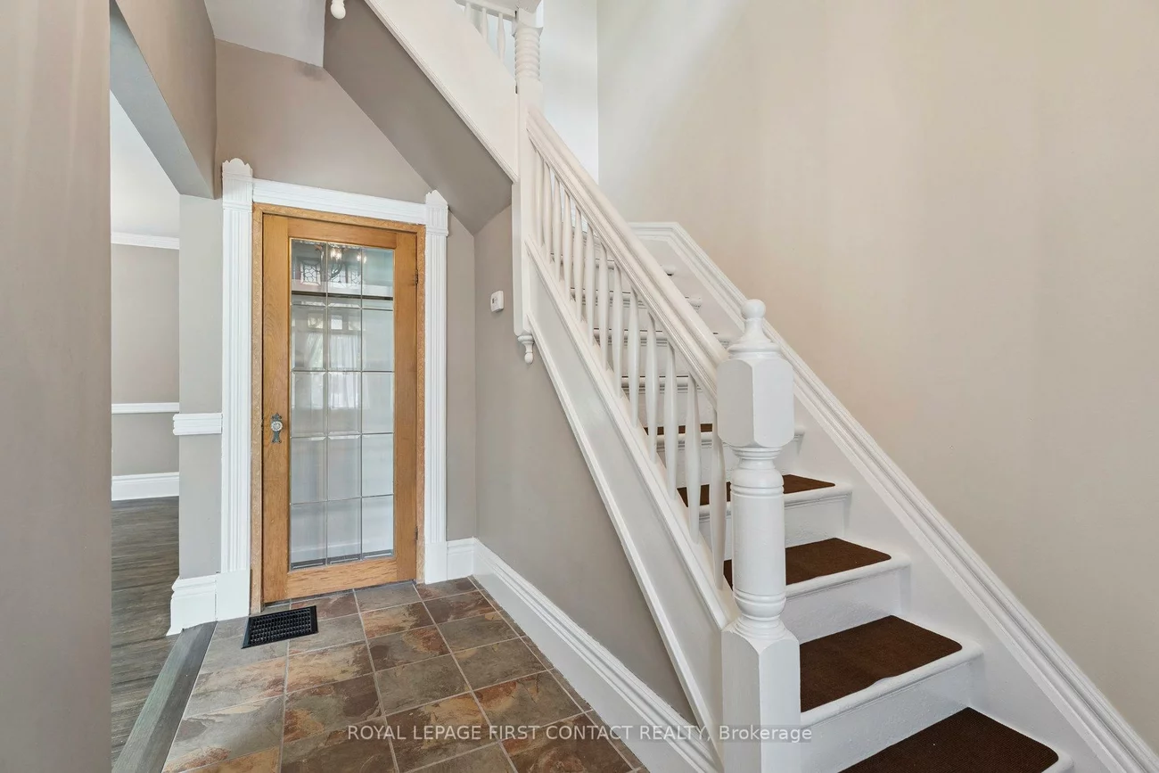 55, Burton, Allandale, Barrie