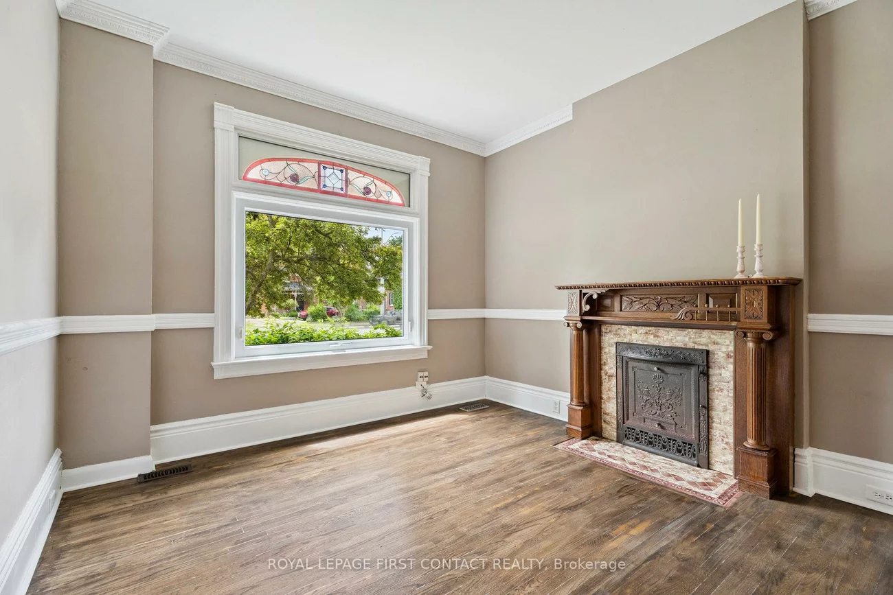 55, Burton, Allandale, Barrie