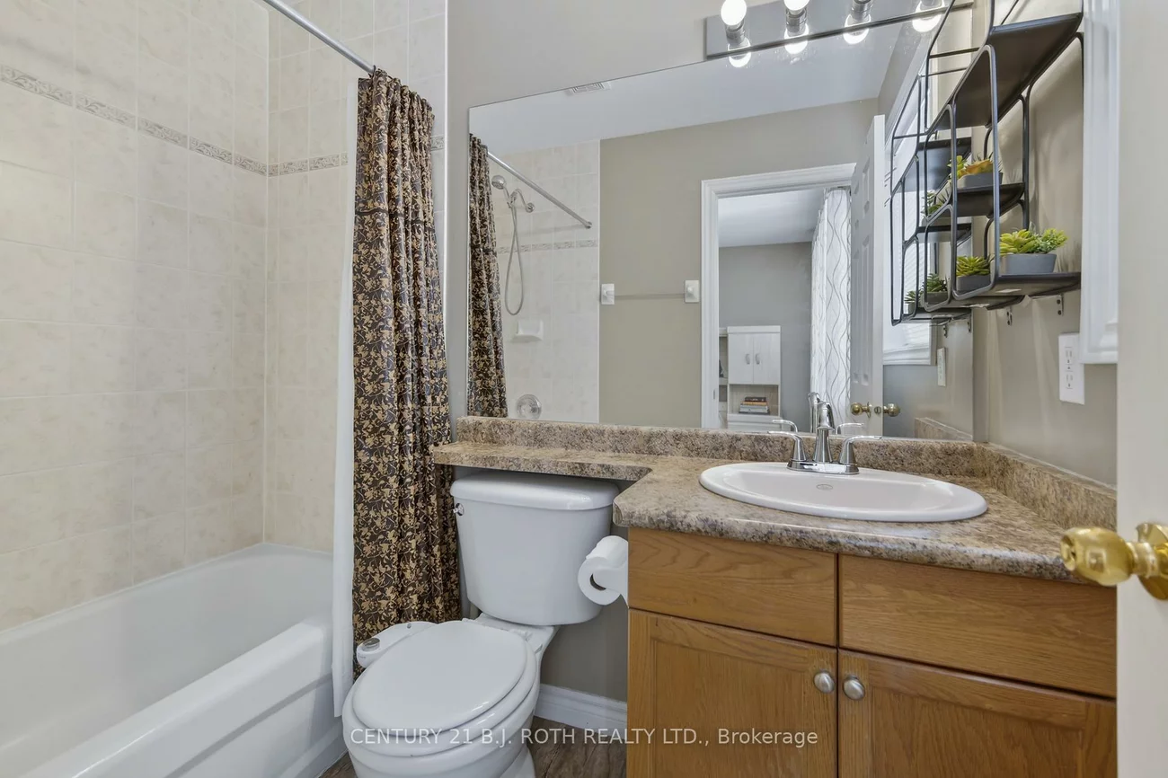 115, Lion's Gate, Little Lake, Barrie