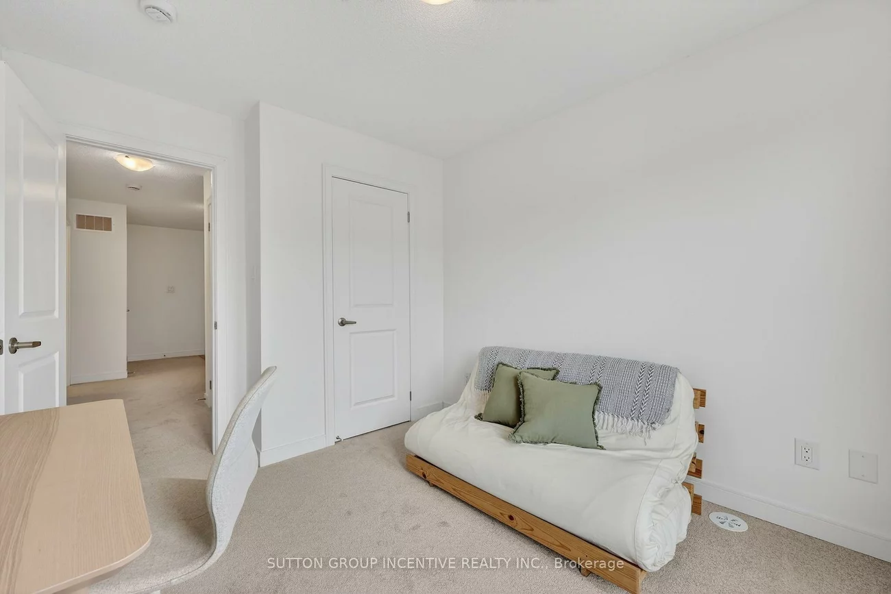 46, Spry, Innis-Shore, Barrie