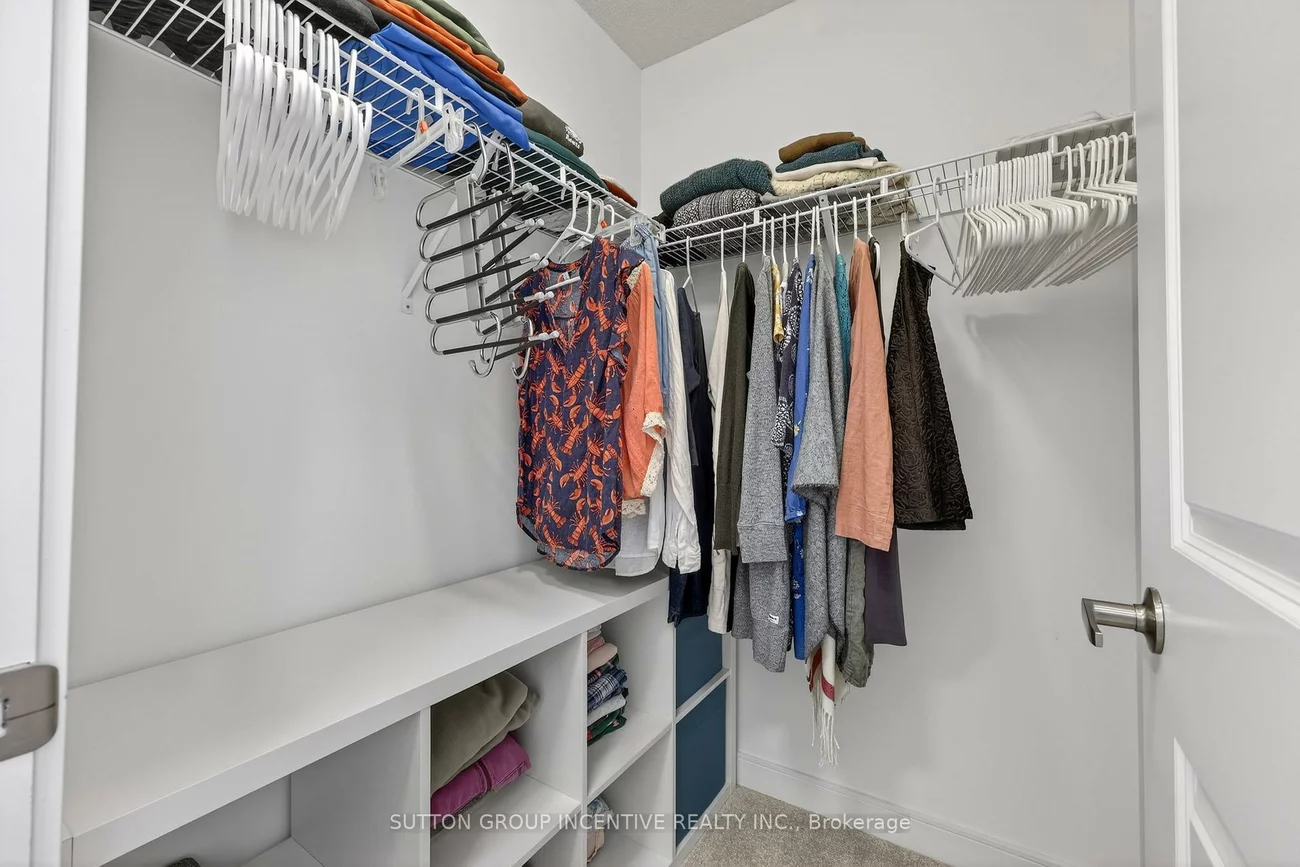 46, Spry, Innis-Shore, Barrie