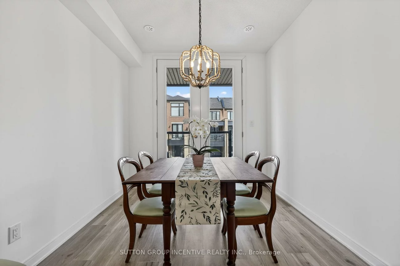 46, Spry, Innis-Shore, Barrie