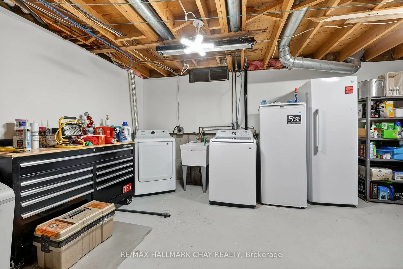15, Wilde, Letitia Heights, Barrie
