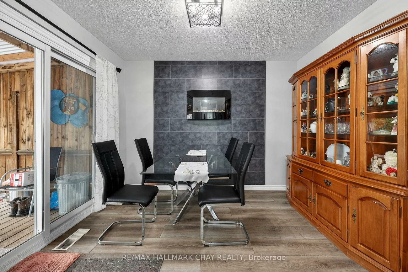 15, Wilde, Letitia Heights, Barrie