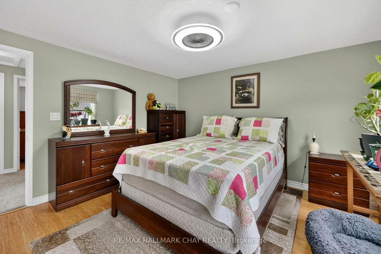 15, Wilde, Letitia Heights, Barrie