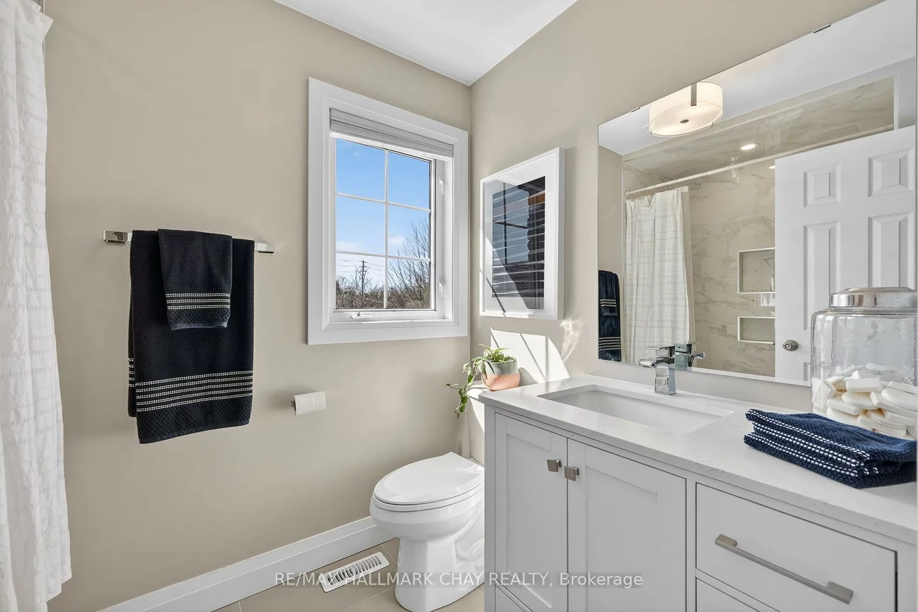 21, Tascona, Little Lake, Barrie