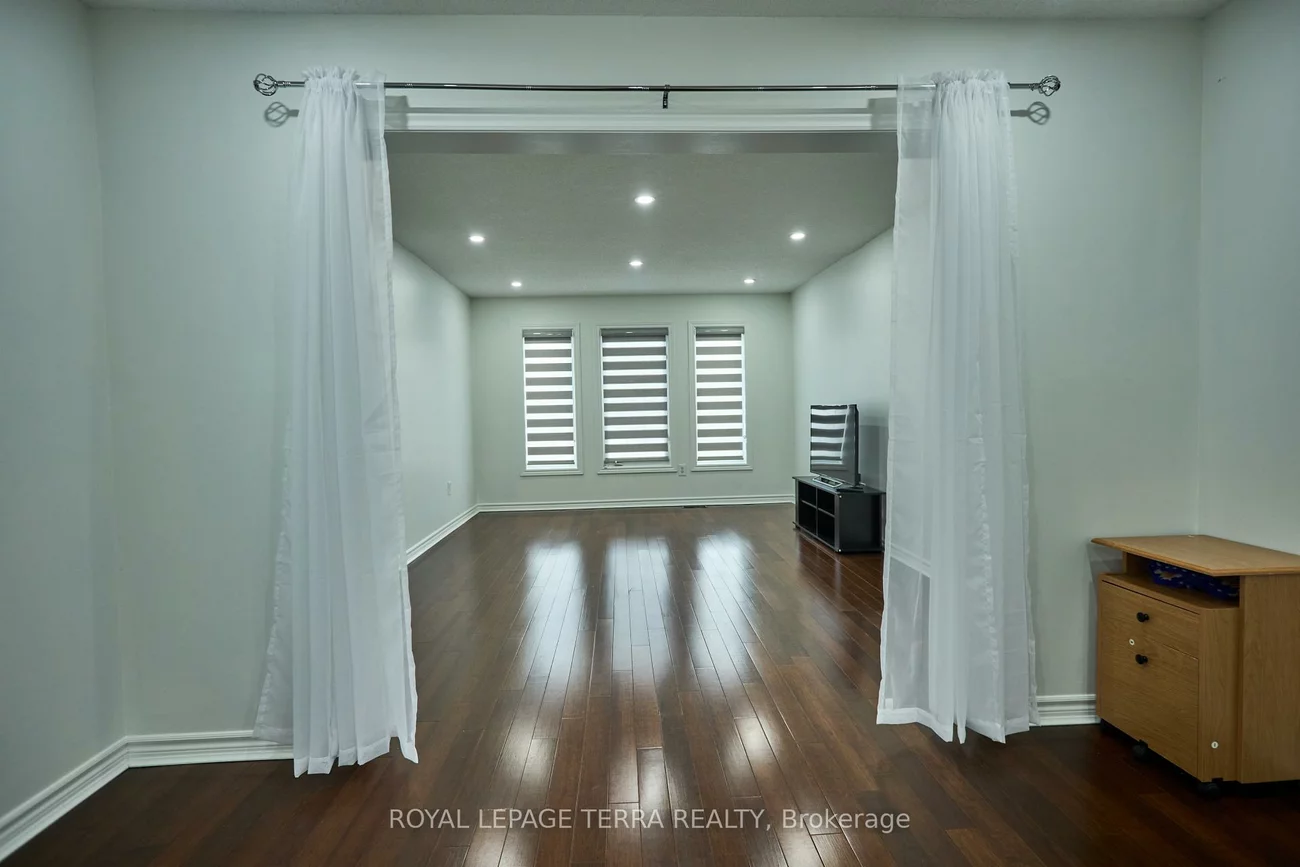 59, Russell Hill, Painswick South, Barrie