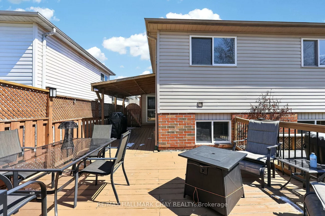 62, Leggott, Painswick North, Barrie