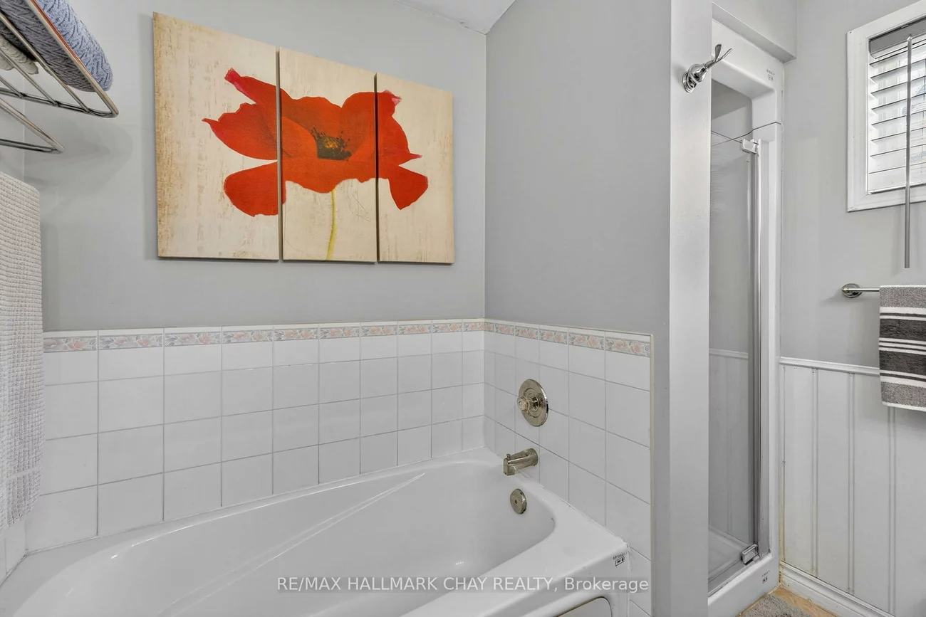 62, Leggott, Painswick North, Barrie