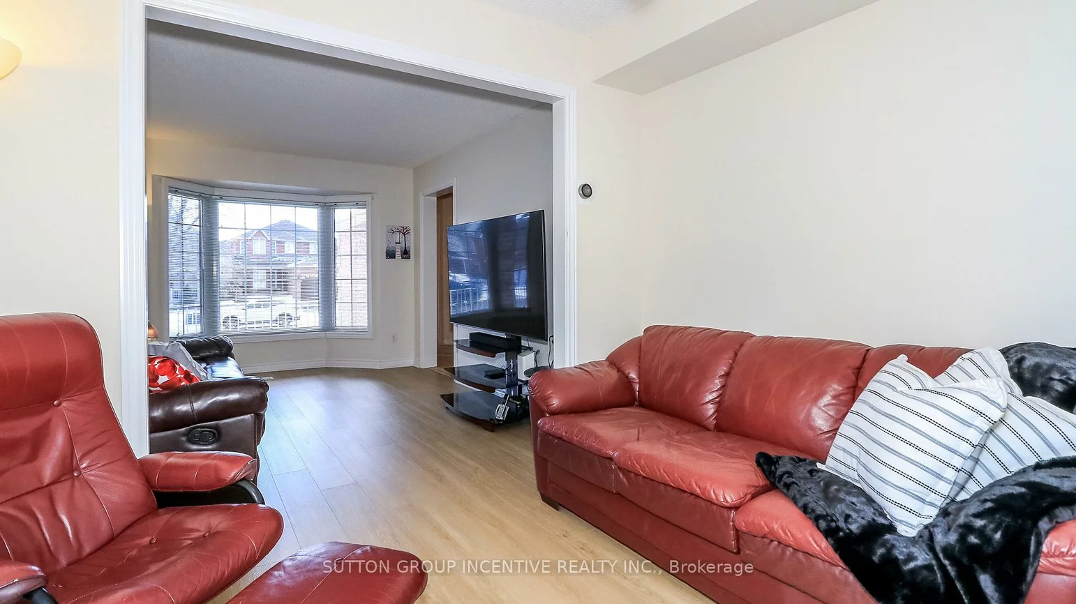 62, Birchwood, East Bayfield, Barrie