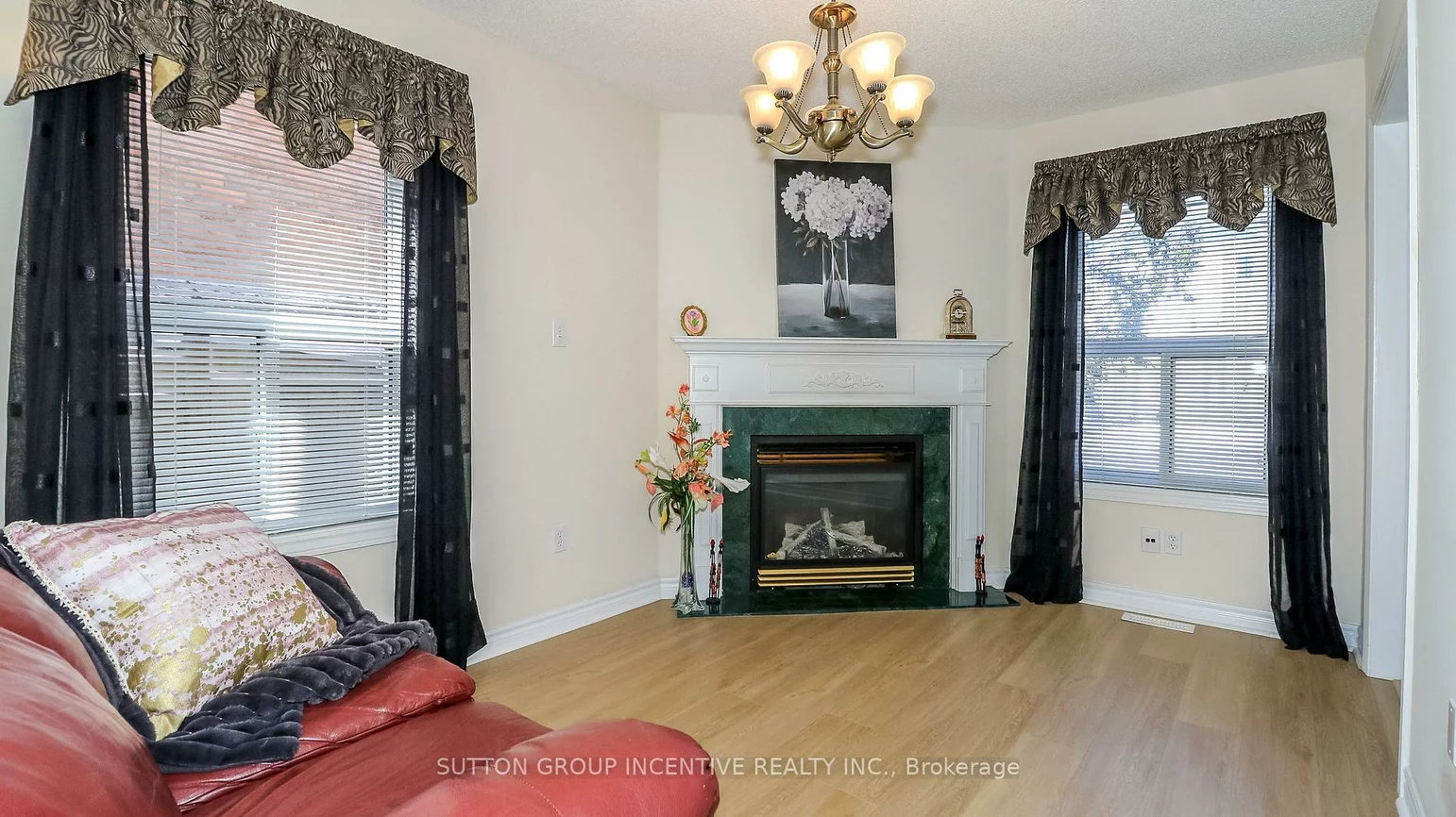 62, Birchwood, East Bayfield, Barrie