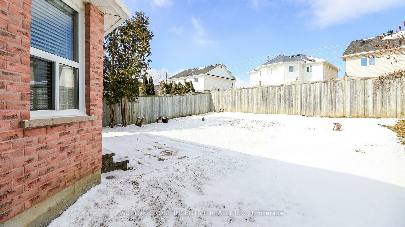 62, Birchwood, East Bayfield, Barrie