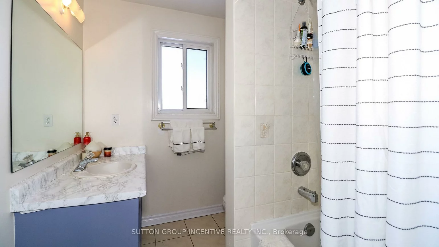 62, Birchwood, East Bayfield, Barrie