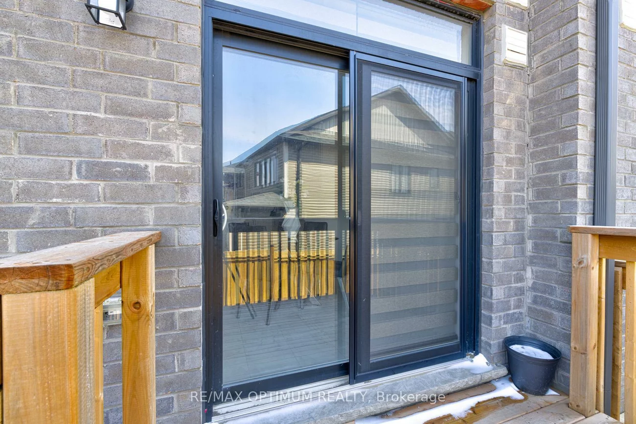 137, Fenchurch, Painswick South, Barrie