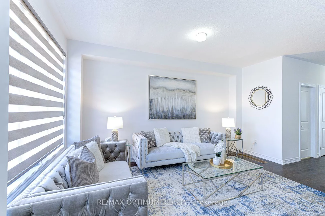 137, Fenchurch, Painswick South, Barrie