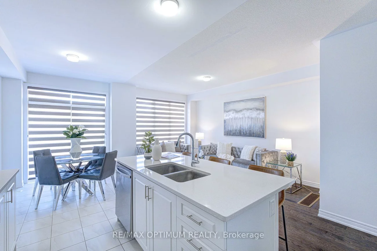 137, Fenchurch, Painswick South, Barrie