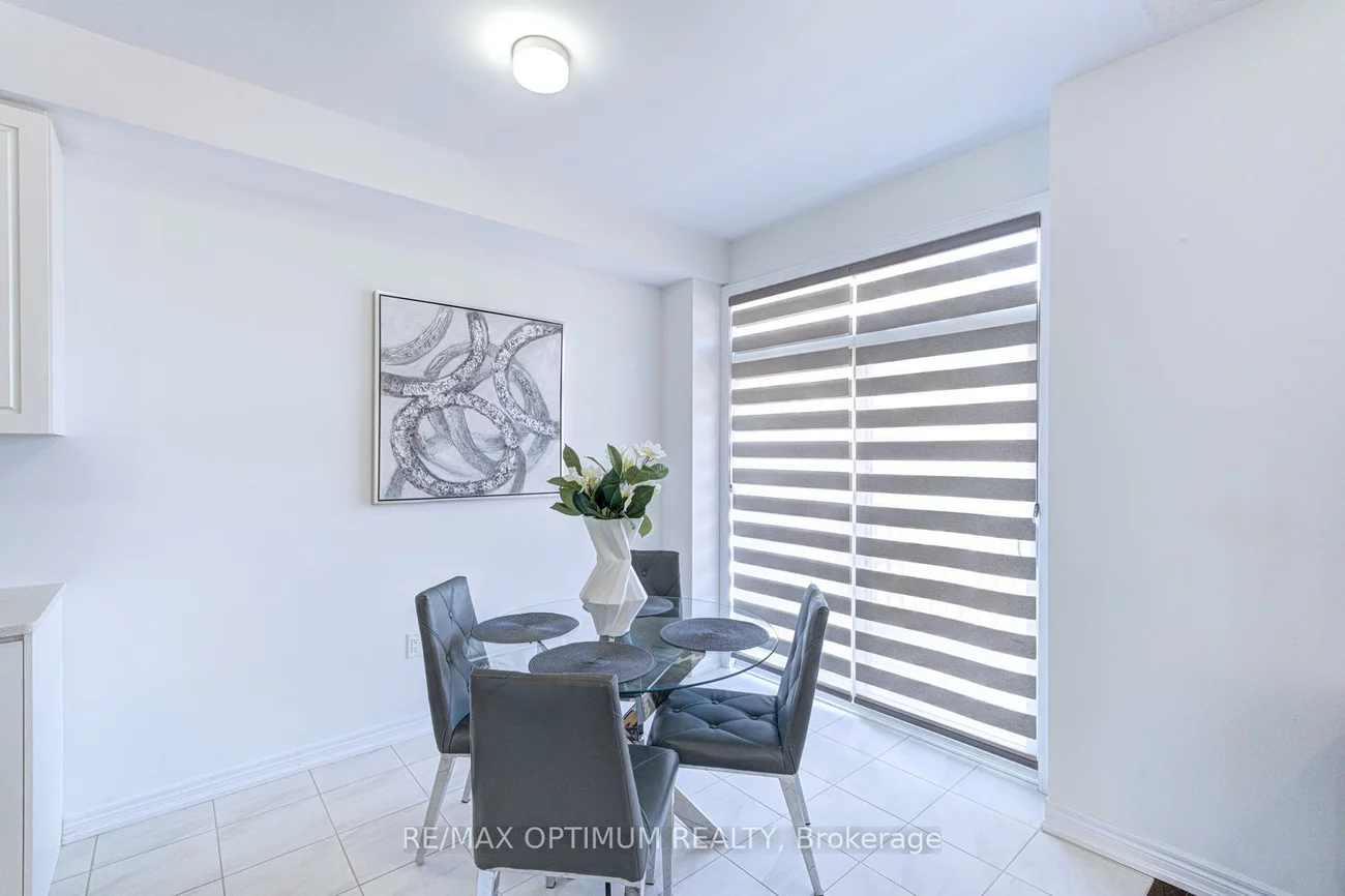 137, Fenchurch, Painswick South, Barrie