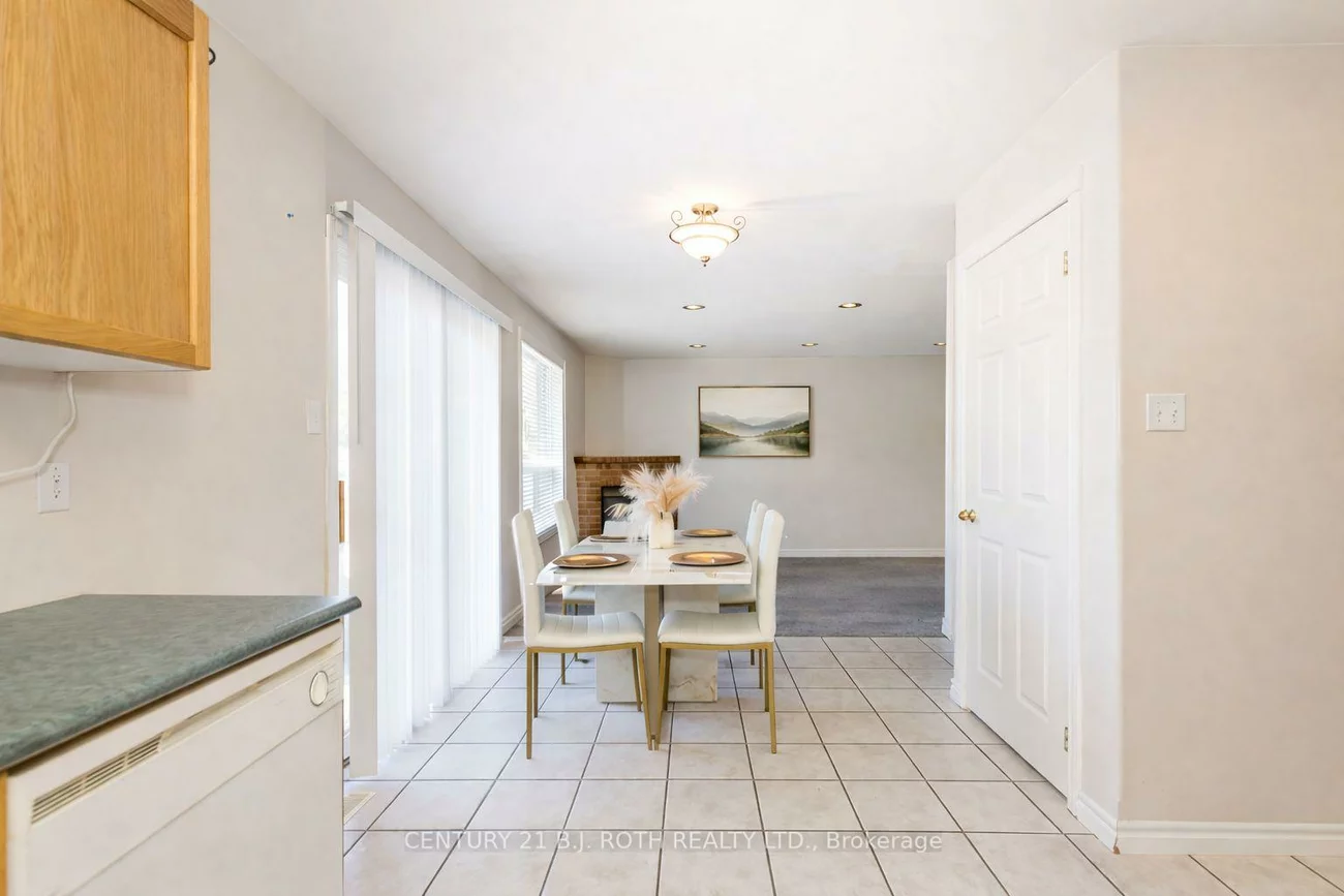 212, Pringle, Edgehill Drive, Barrie