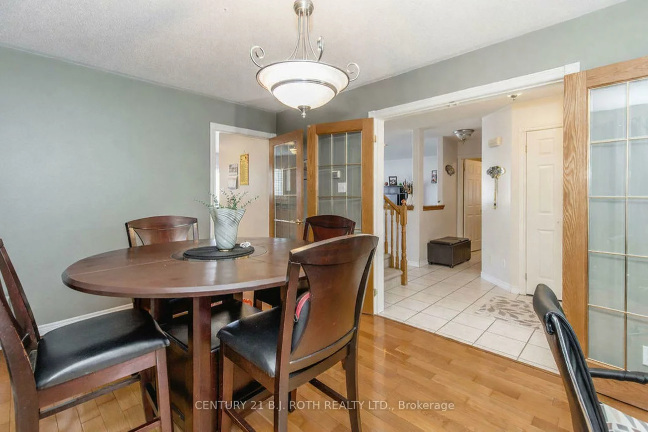 212, Pringle, Edgehill Drive, Barrie