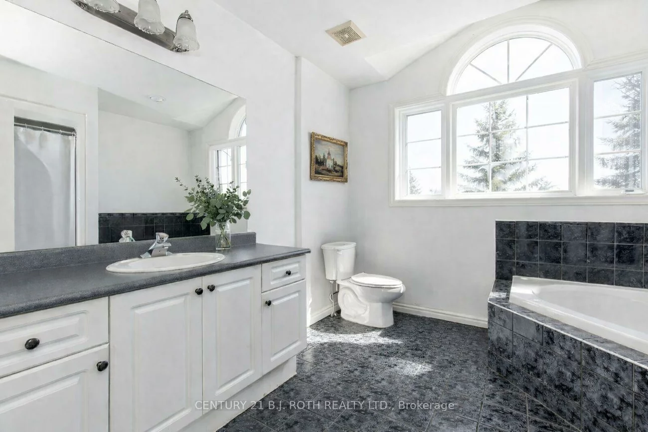 212, Pringle, Edgehill Drive, Barrie