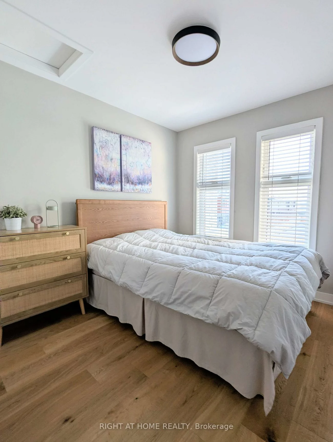 22, Westwood, Painswick South, Barrie
