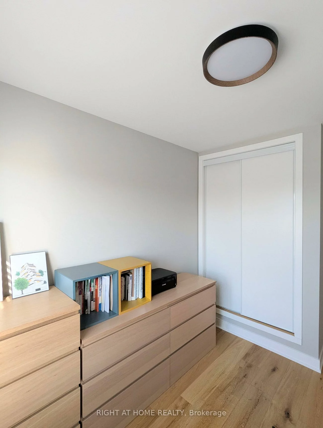 22, Westwood, Painswick South, Barrie