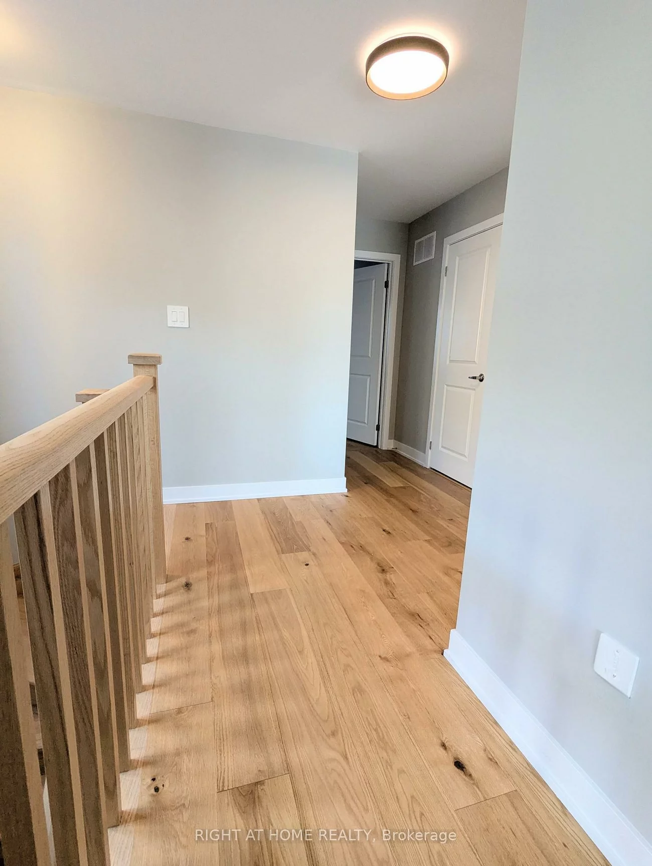 22, Westwood, Painswick South, Barrie