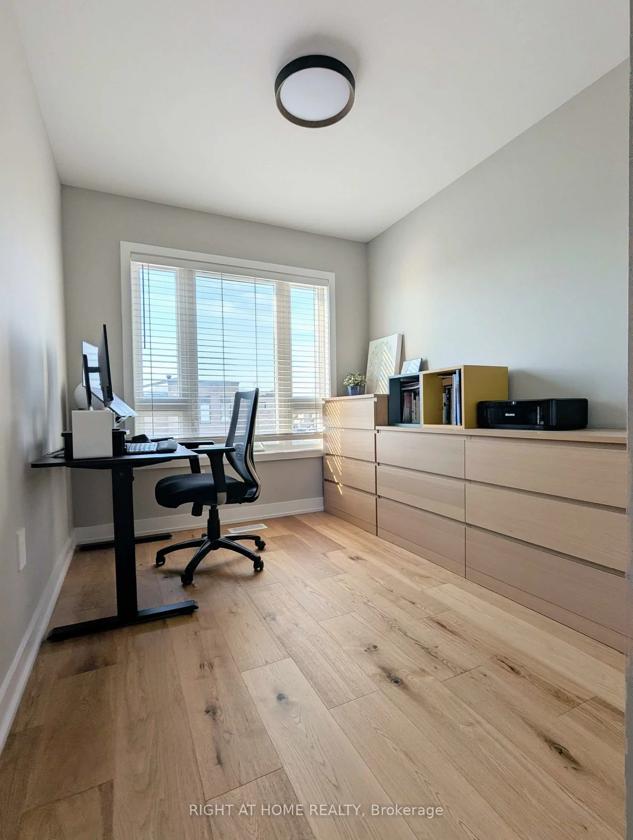 22, Westwood, Painswick South, Barrie