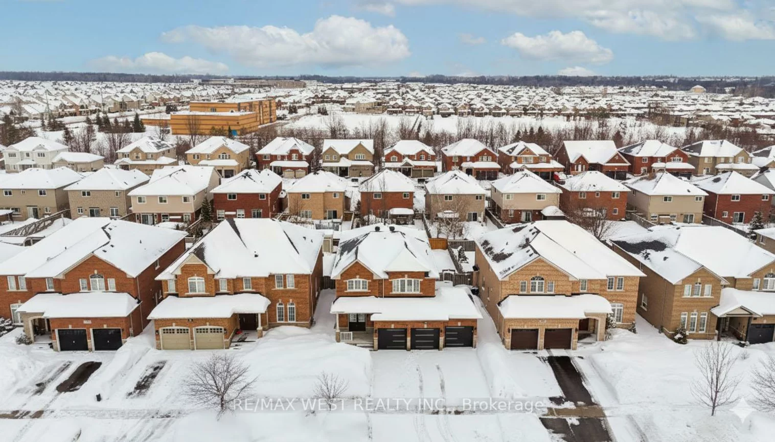 146, Sandringham, Innis-Shore, Barrie