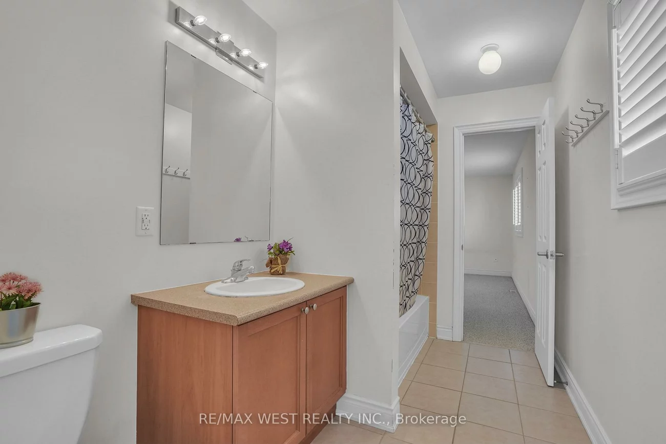 146, Sandringham, Innis-Shore, Barrie