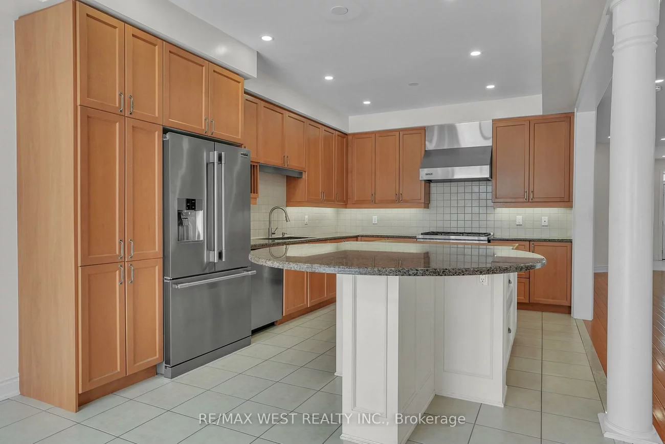 146, Sandringham, Innis-Shore, Barrie