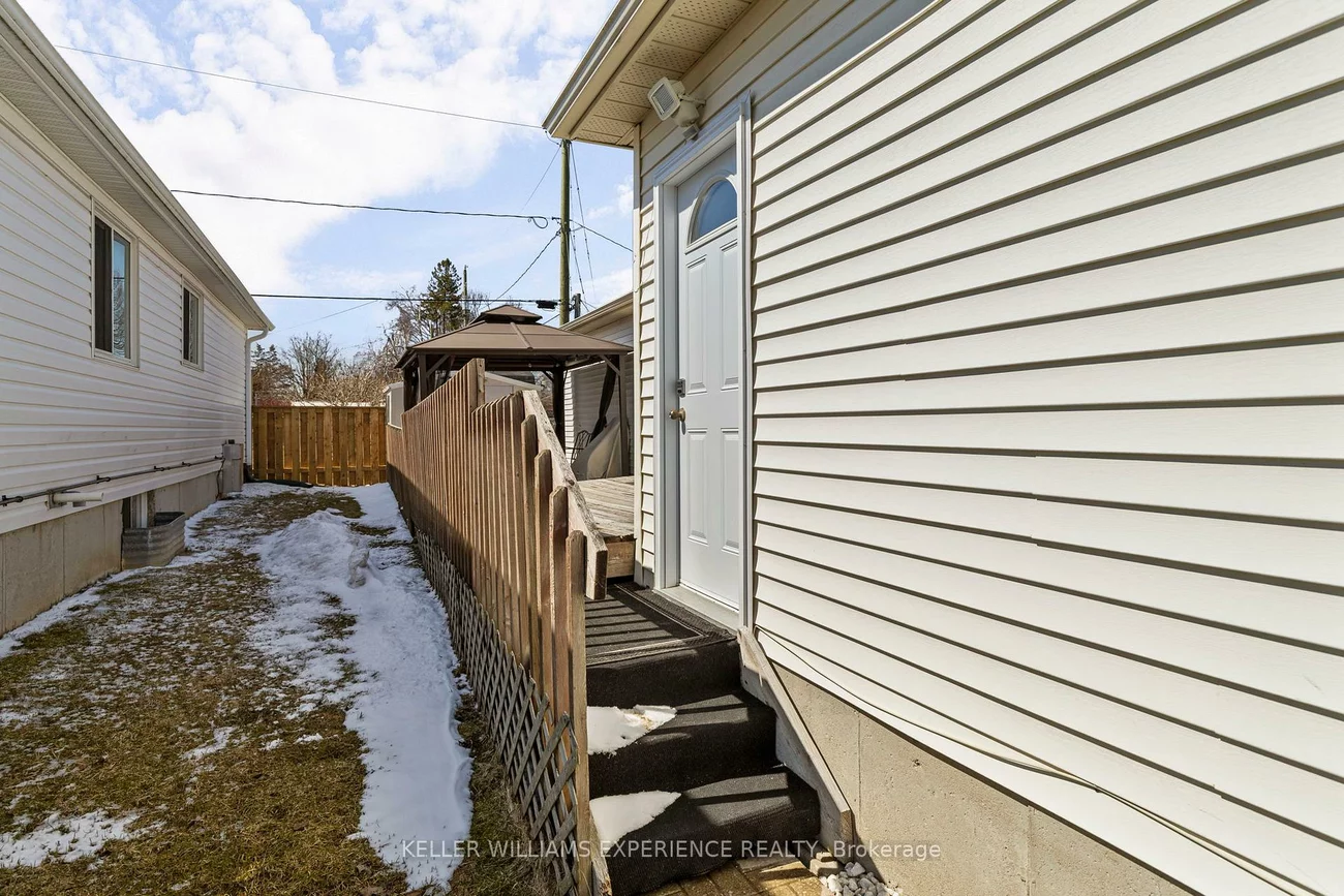 5, Laurie, Wellington, Barrie