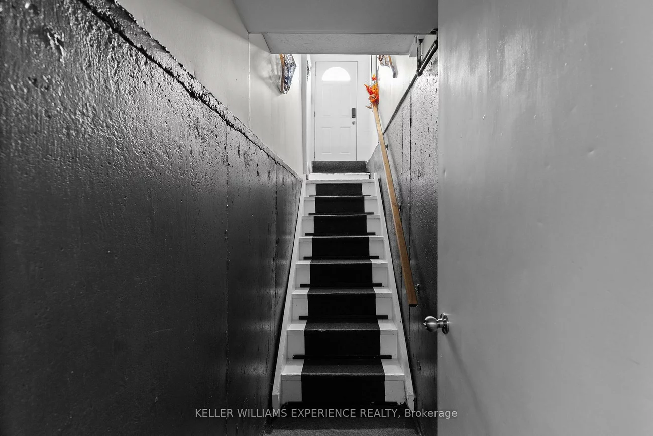 5, Laurie, Wellington, Barrie