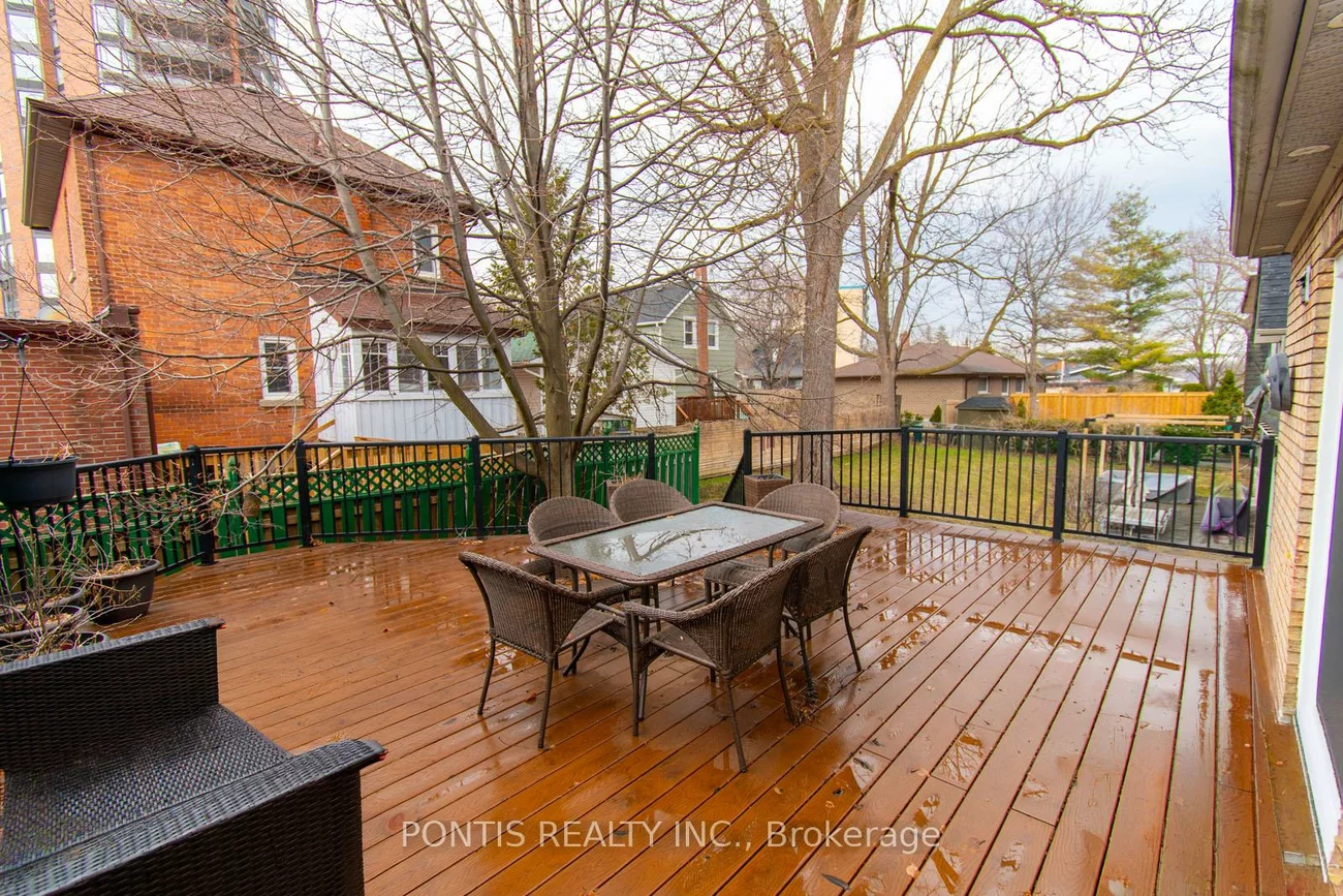 38, Kempenfelt, City Centre, Barrie