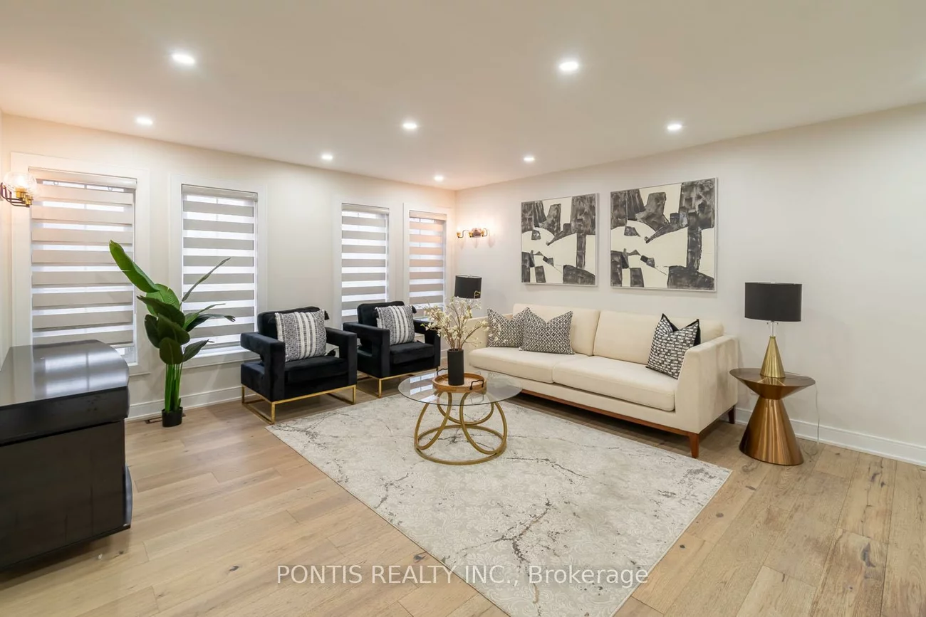 38, Kempenfelt, City Centre, Barrie