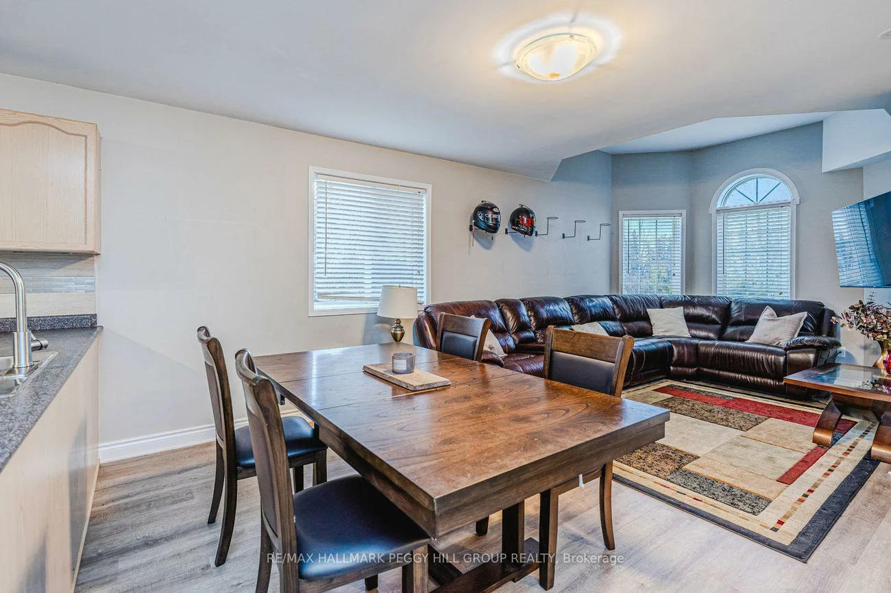 30A, Hewitt, Georgian Drive, Barrie