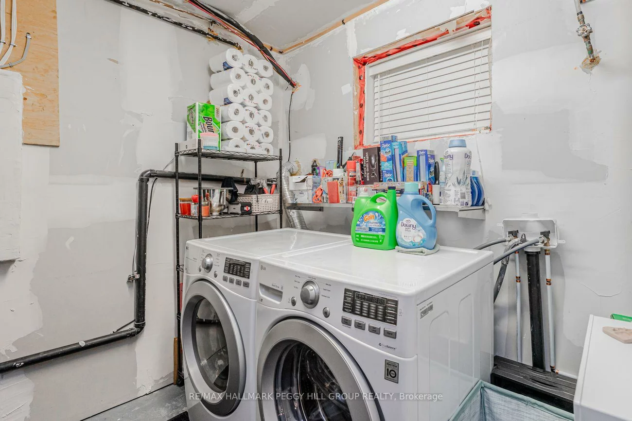 30A, Hewitt, Georgian Drive, Barrie