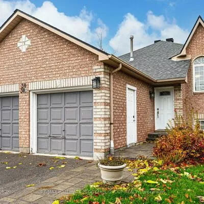 30A, Hewitt, Georgian Drive, Barrie