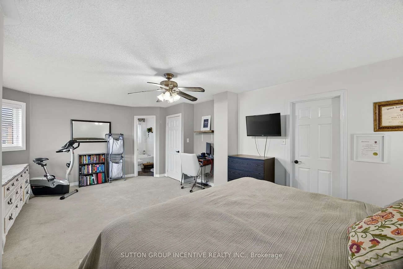 4, Dunnett, Ardagh, Barrie