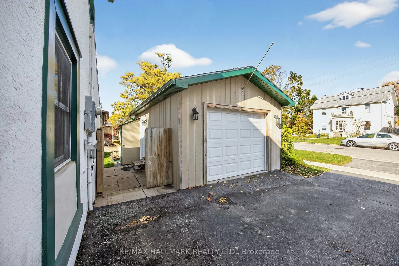 84, Wellington, Wellington, Barrie