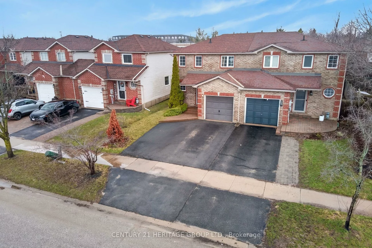 53, Dunsmore, Georgian Drive, Barrie