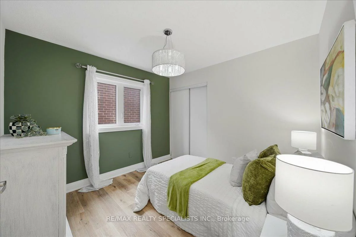 186, Muirfield, Ardagh, Barrie