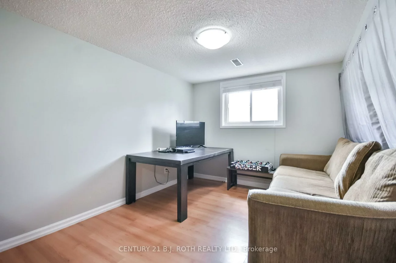 74, Baldwin, Allandale, Barrie